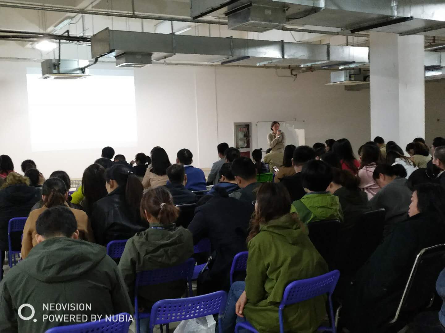 質(zhì)量大講堂照片3.jpg